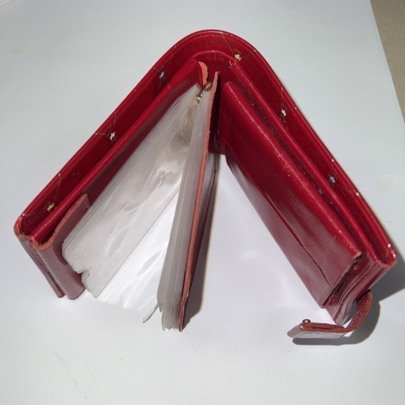 Vintage Red Leather Bifold Snap Wallet - Picture 4 of 12